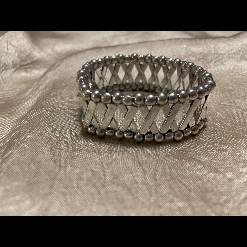 Vintage Wide Silver Bracelet / Bangle